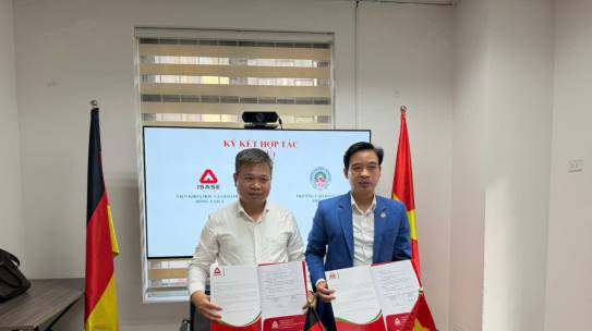 ISASE Ký Thoả thuận hợp tác với Trường Cao đẳng Y Tế Phú Thọ trong đào tạo Điều dưỡng – Tiếng Đức và hội nhập văn hoá Đức
